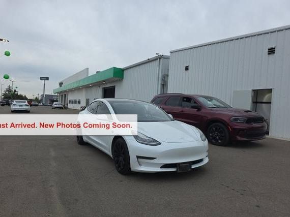 TESLA MODEL 3 2020 5YJ3E1EB2LF665762 image